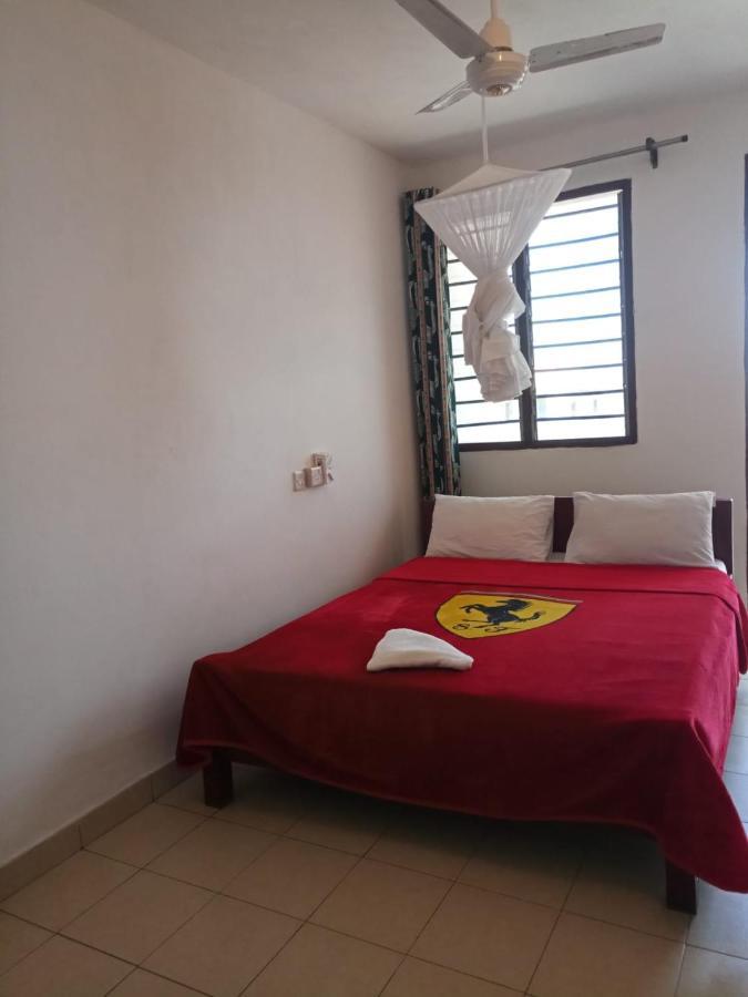 Golden Guest House- Miritini مومباسا المظهر الخارجي الصورة