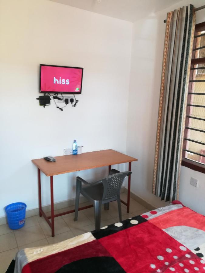 Golden Guest House- Miritini مومباسا المظهر الخارجي الصورة
