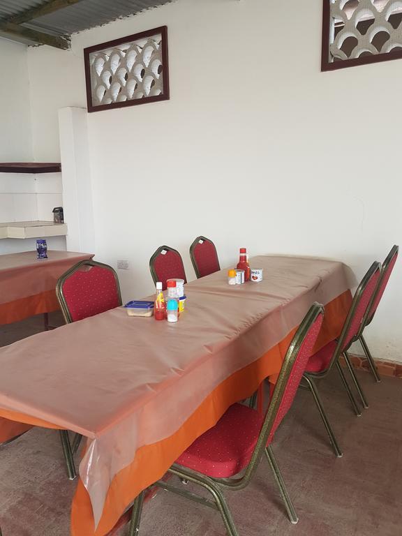 Golden Guest House- Miritini مومباسا المظهر الخارجي الصورة