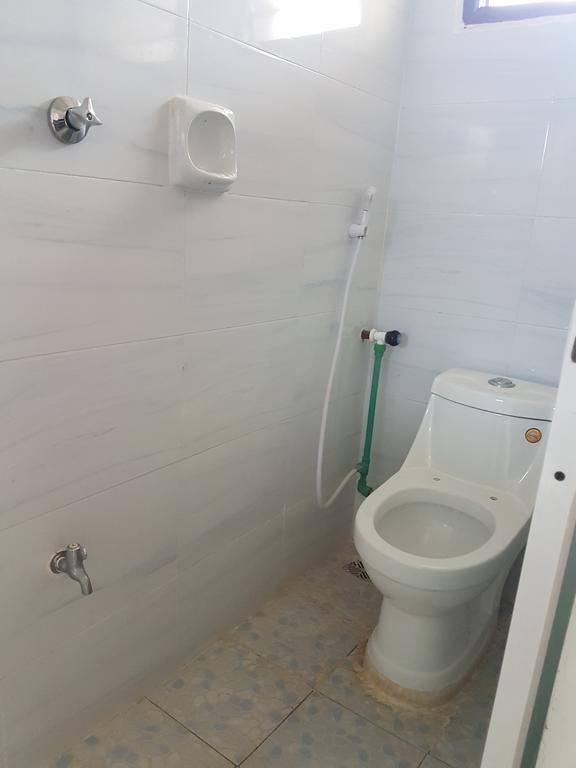 Golden Guest House- Miritini مومباسا المظهر الخارجي الصورة