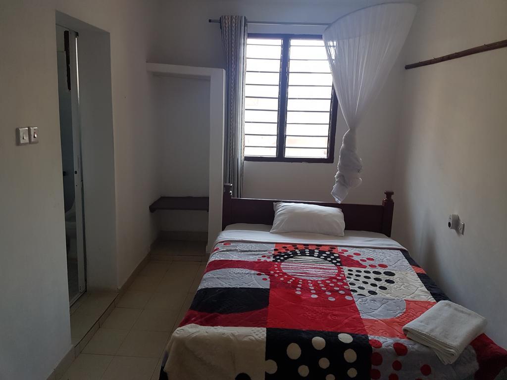 Golden Guest House- Miritini مومباسا المظهر الخارجي الصورة