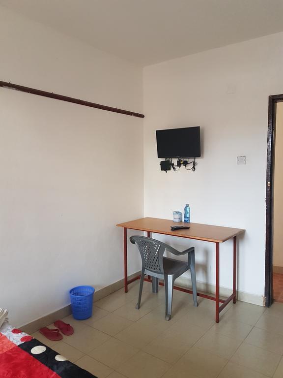 Golden Guest House- Miritini مومباسا المظهر الخارجي الصورة