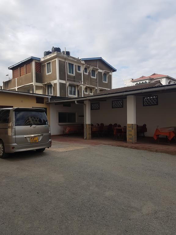 Golden Guest House- Miritini مومباسا المظهر الخارجي الصورة